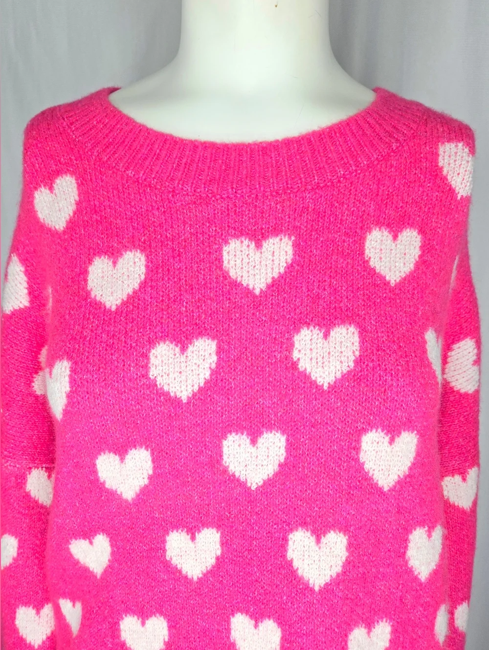 Vince Camuto Pink White Heart Intarsia Oversized Knit‎ Crewneck Sweater M NWOT